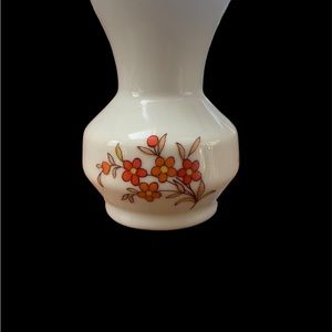 Leart mini orange floral vase made in Brazil